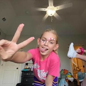 Meet your Posher, Kambrie